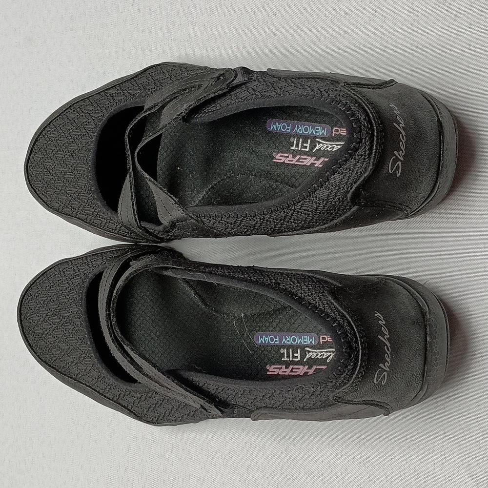 Skechers Breathe Easy In Good Spirits Relaxed Fit Mary Janes - Picture 3 of 4
